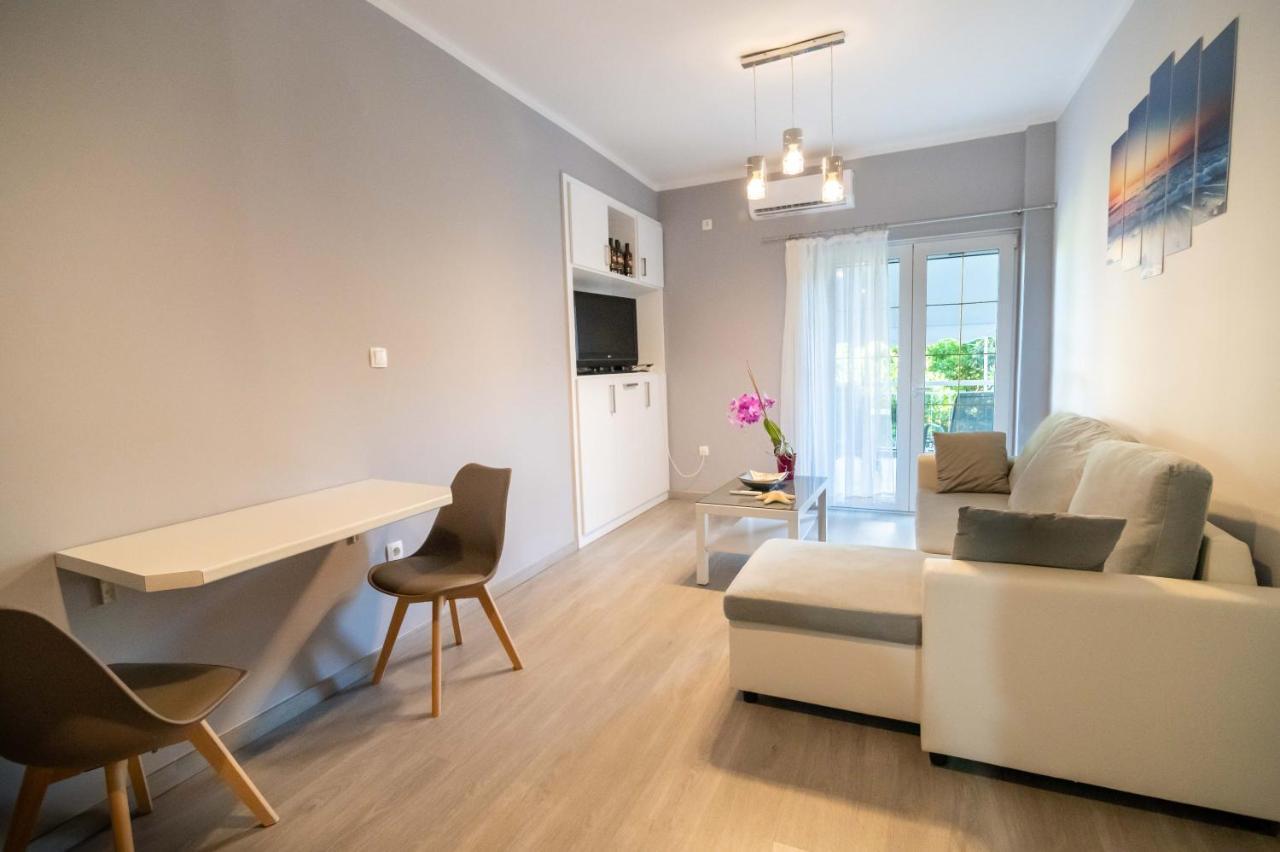 Lux Apartment Preveza Exterior photo